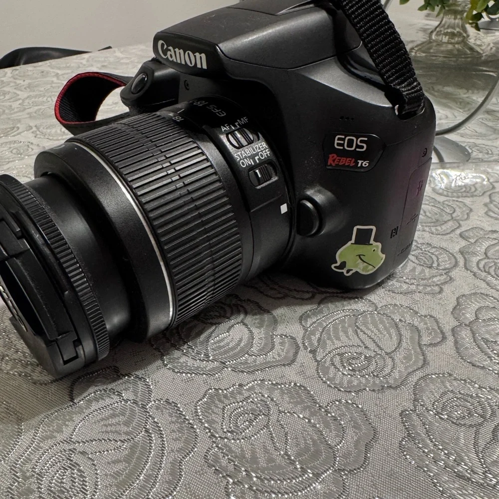 Canon EOS Rebel T6 DSLR Camera - Excellent Condition, Complete Kit